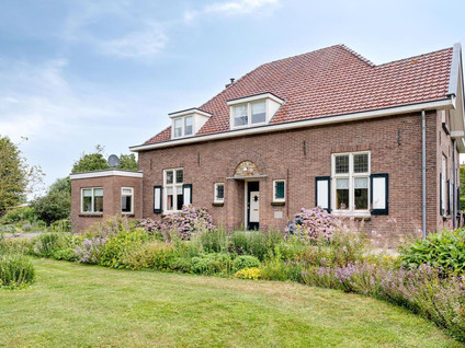 Broekstraat 6