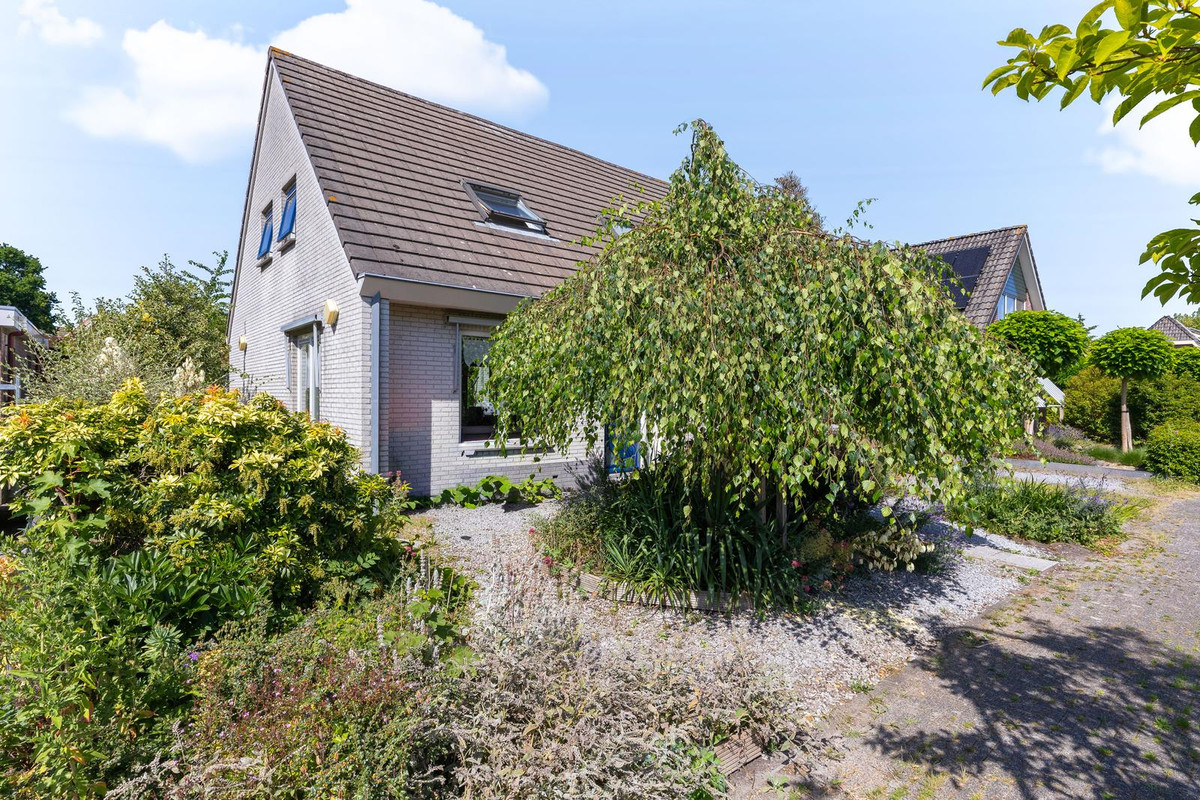 Vrijstaande woning te koop: Koperwiek 4, Venhuizen