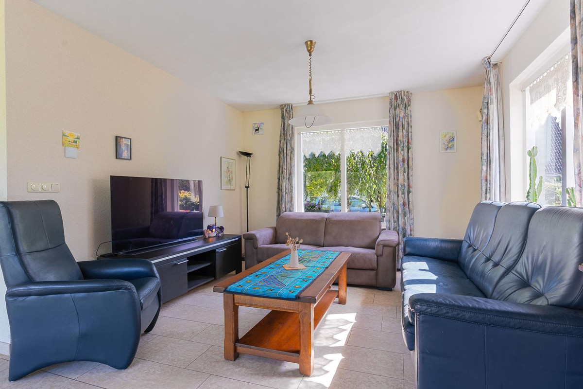 Vrijstaande woning te koop: Koperwiek 4, Venhuizen
