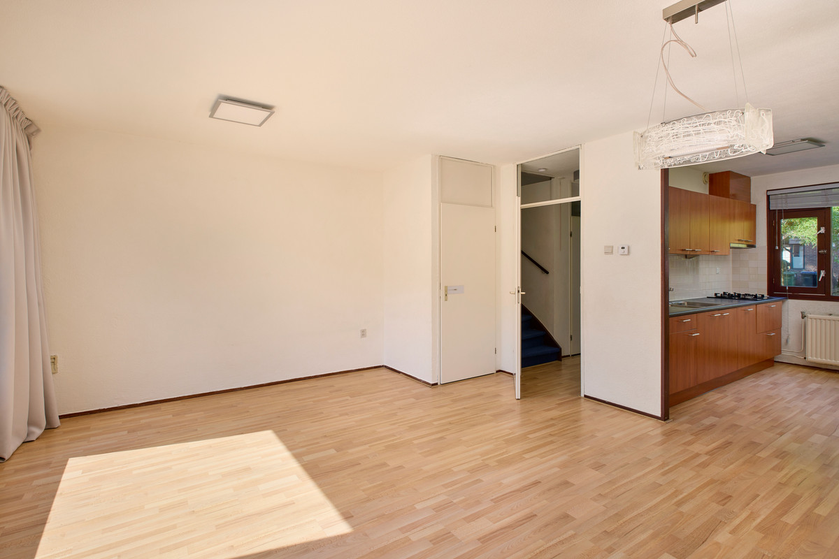 Tussenwoning te koop: Praam 261, Amstelveen
