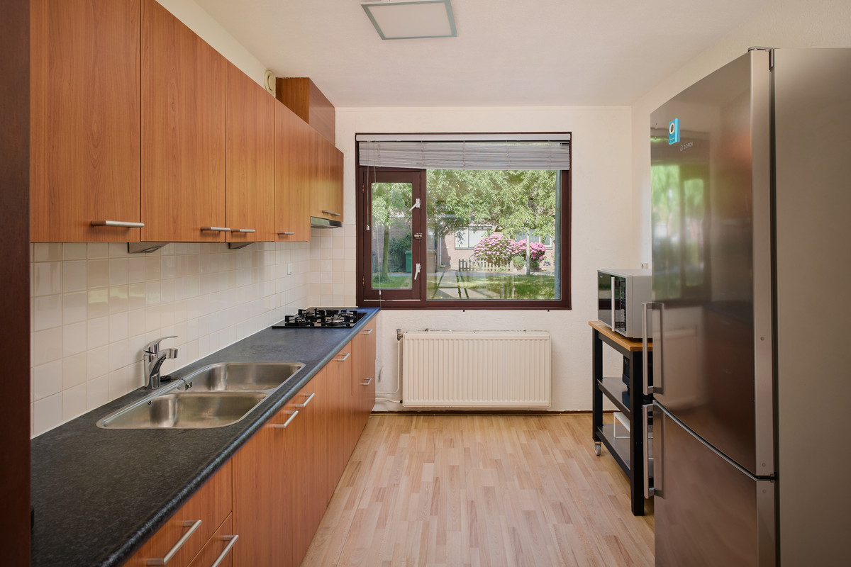 Tussenwoning te koop: Praam 261, Amstelveen