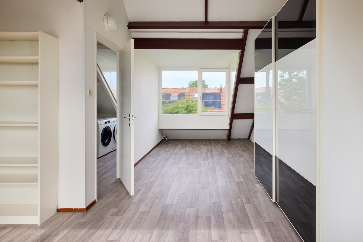 Tussenwoning te koop: Praam 261, Amstelveen