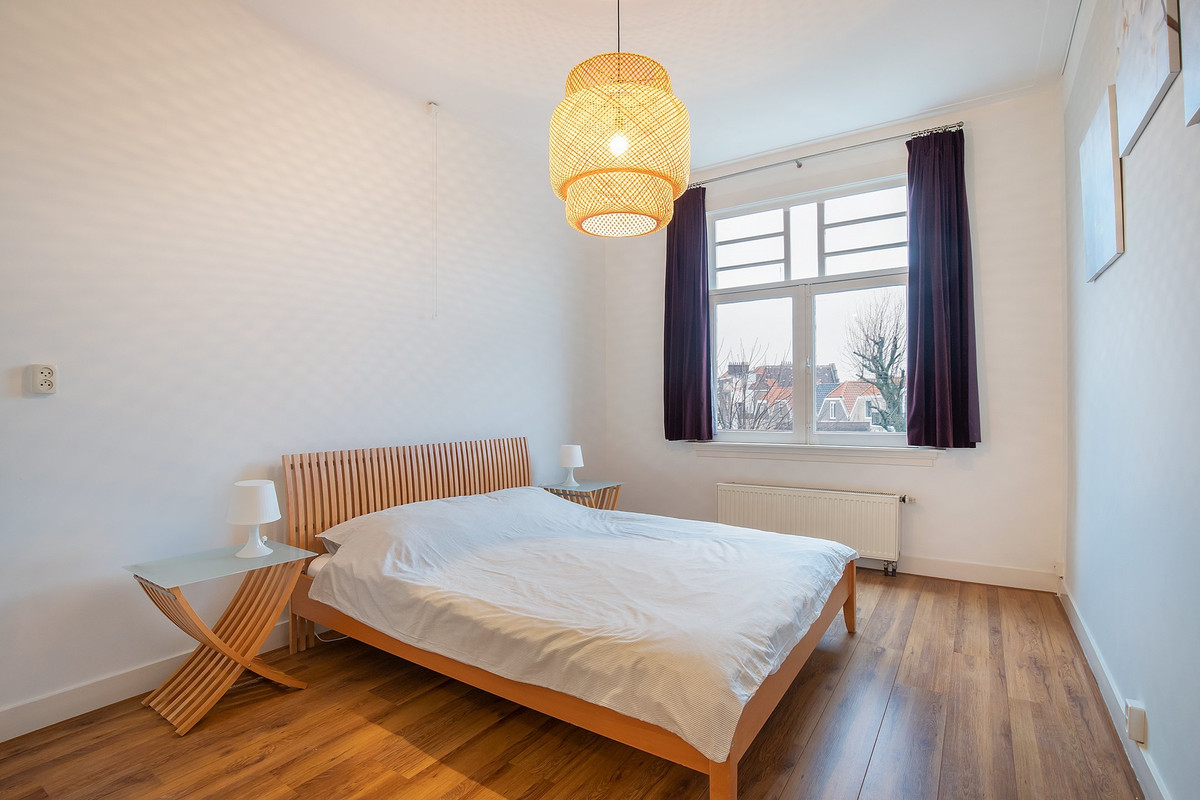 Appartement te huur: Vondelstraat 85, 'S-Gravenhage