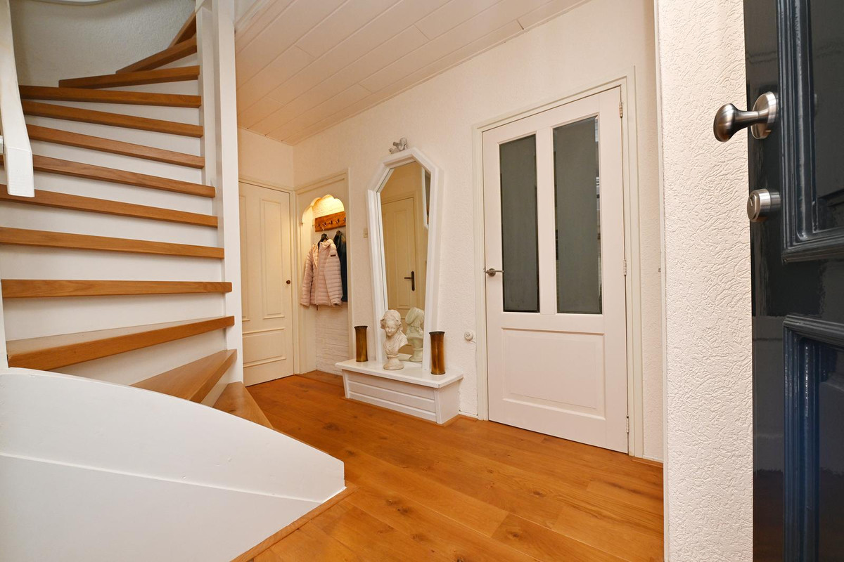 Hoekwoning te koop: De Meestoof 30, Nieuw-Vossemeer