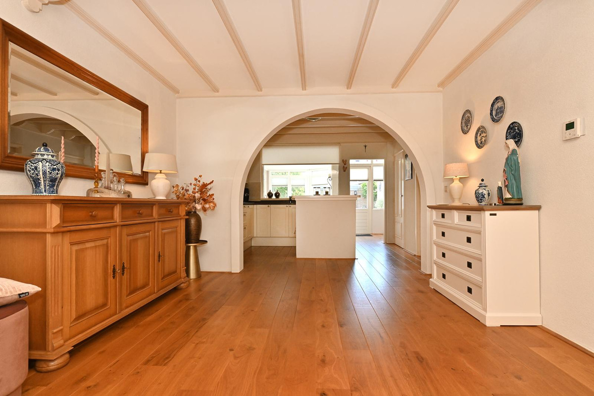 Hoekwoning te koop: De Meestoof 30, Nieuw-Vossemeer
