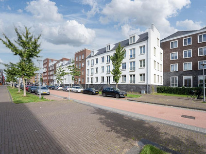 Hongarijehof 22
