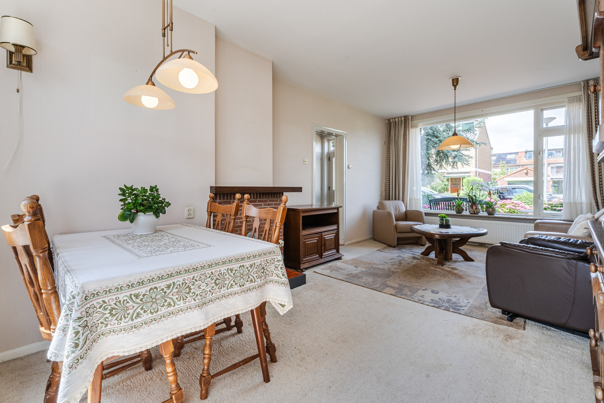 Tussenwoning te koop: Prunusstraat 5, Schipluiden