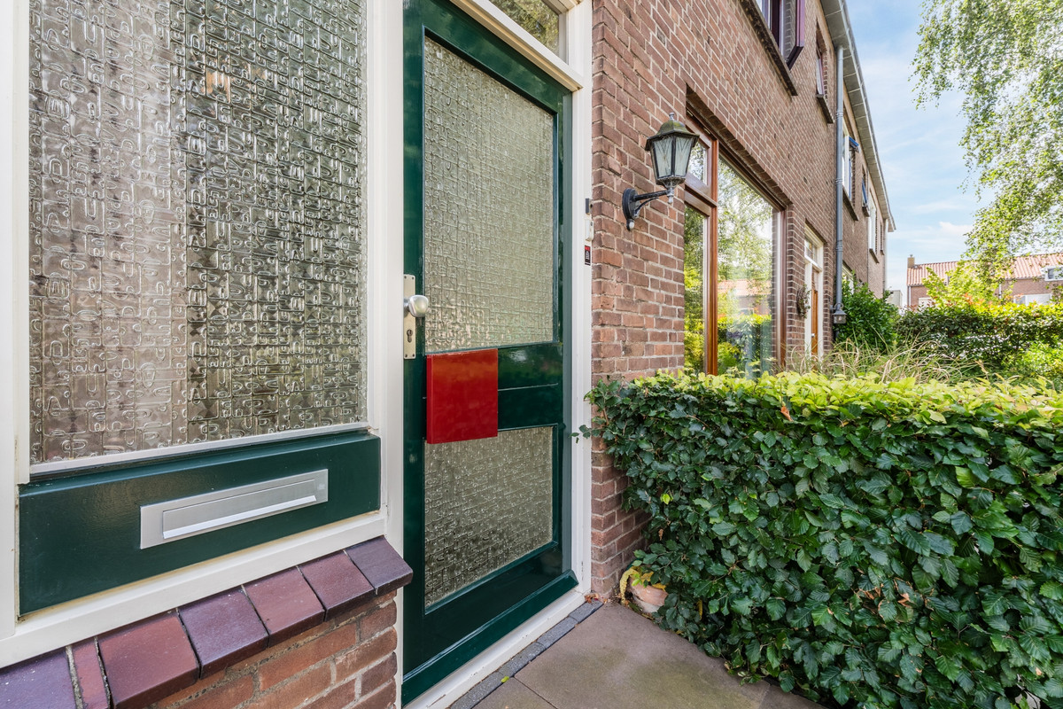 Tussenwoning te koop: Prunusstraat 5, Schipluiden