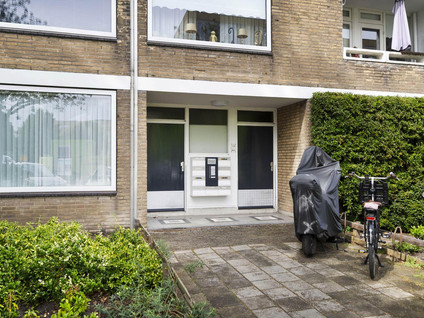 Corantijnstraat 16