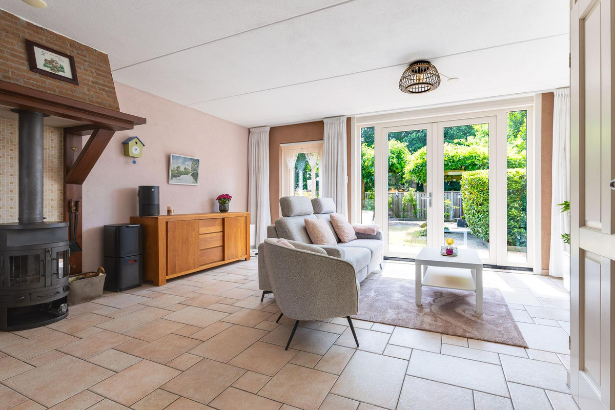 Hoekwoning te koop: Weegbree 172, Zwaag
