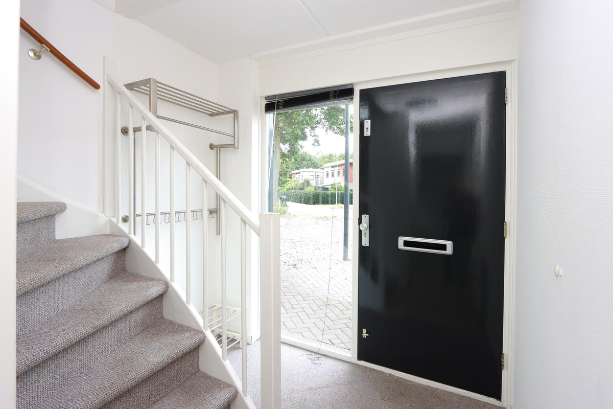 Tussenwoning te huur: Fioringrasstraat 45, Almere