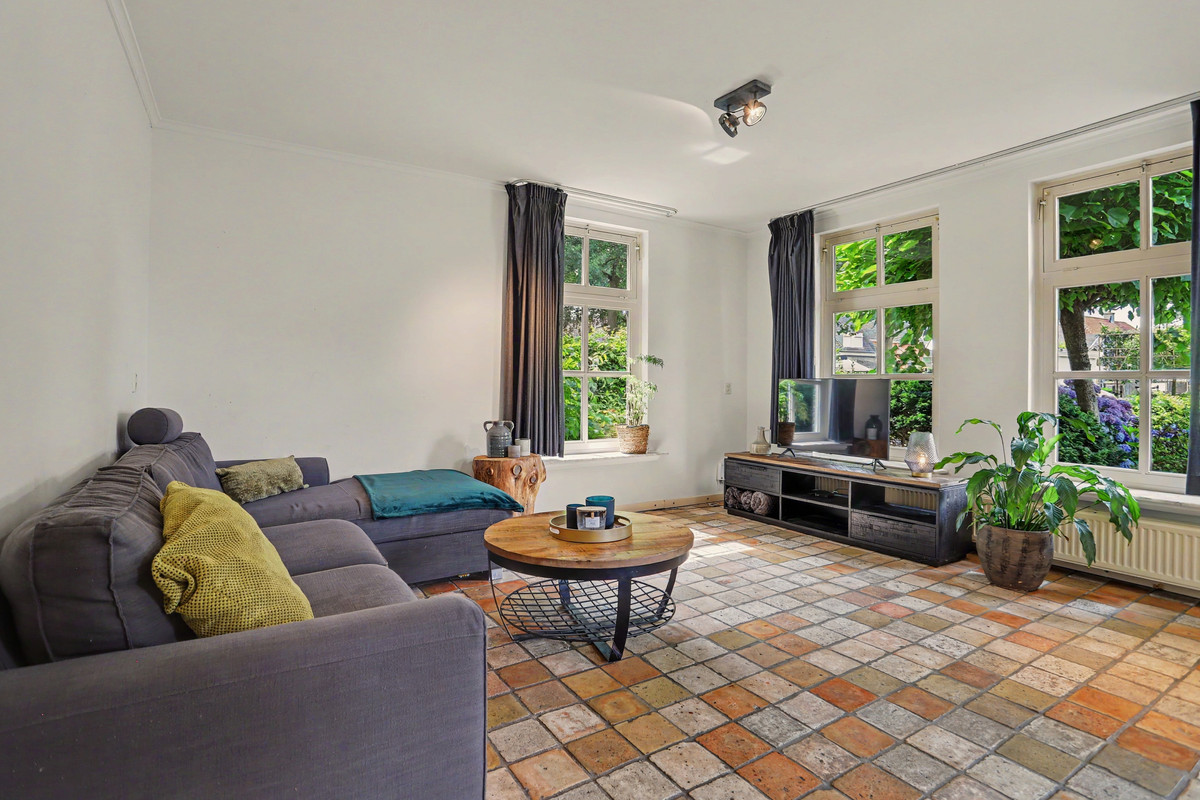 Vrijstaande woning te koop: Bieshof 4, Hoogeloon