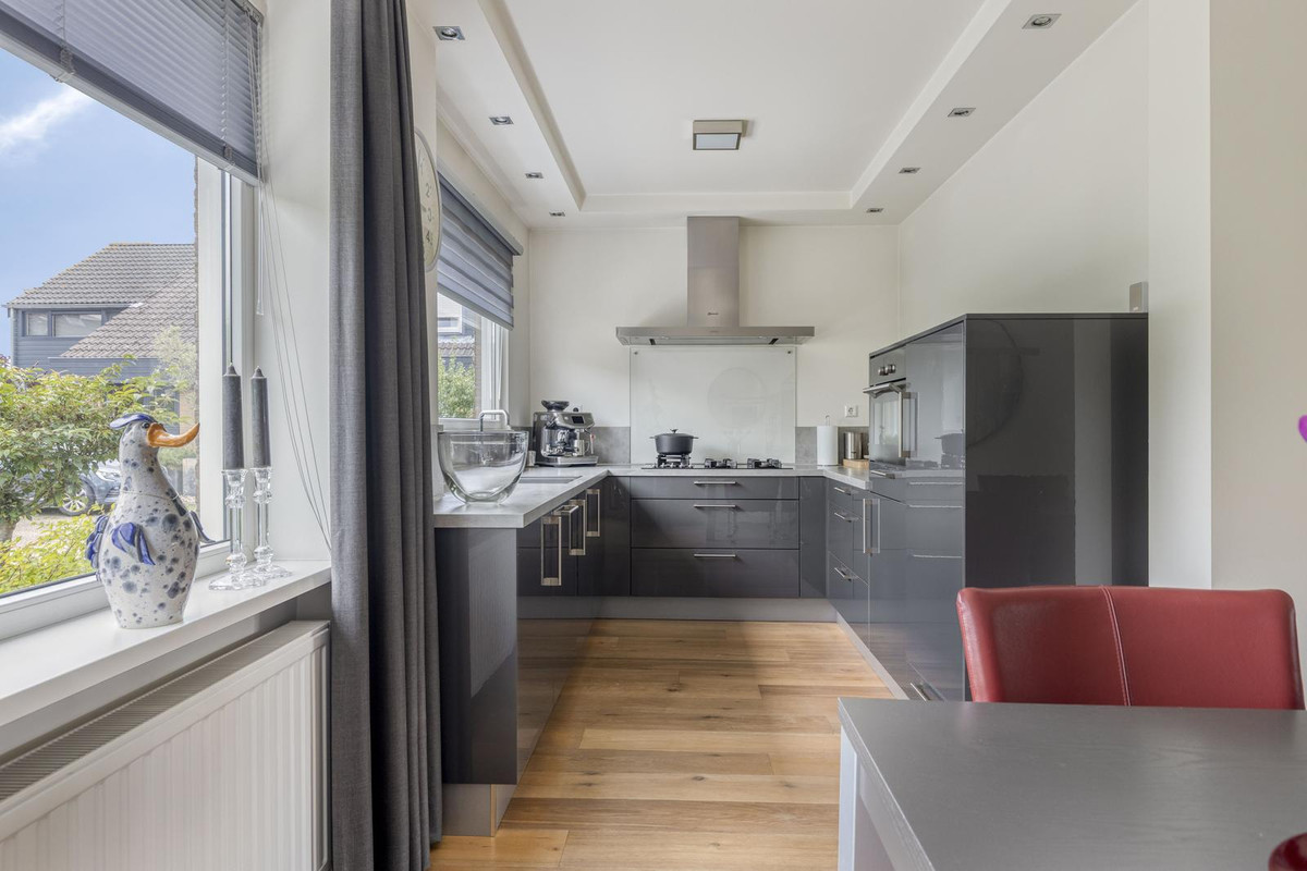 Hoekwoning te koop: Pieter van Oldenborghlaan 17, Willemstad