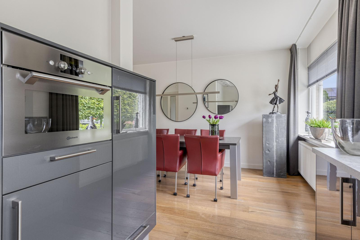 Hoekwoning te koop: Pieter van Oldenborghlaan 17, Willemstad
