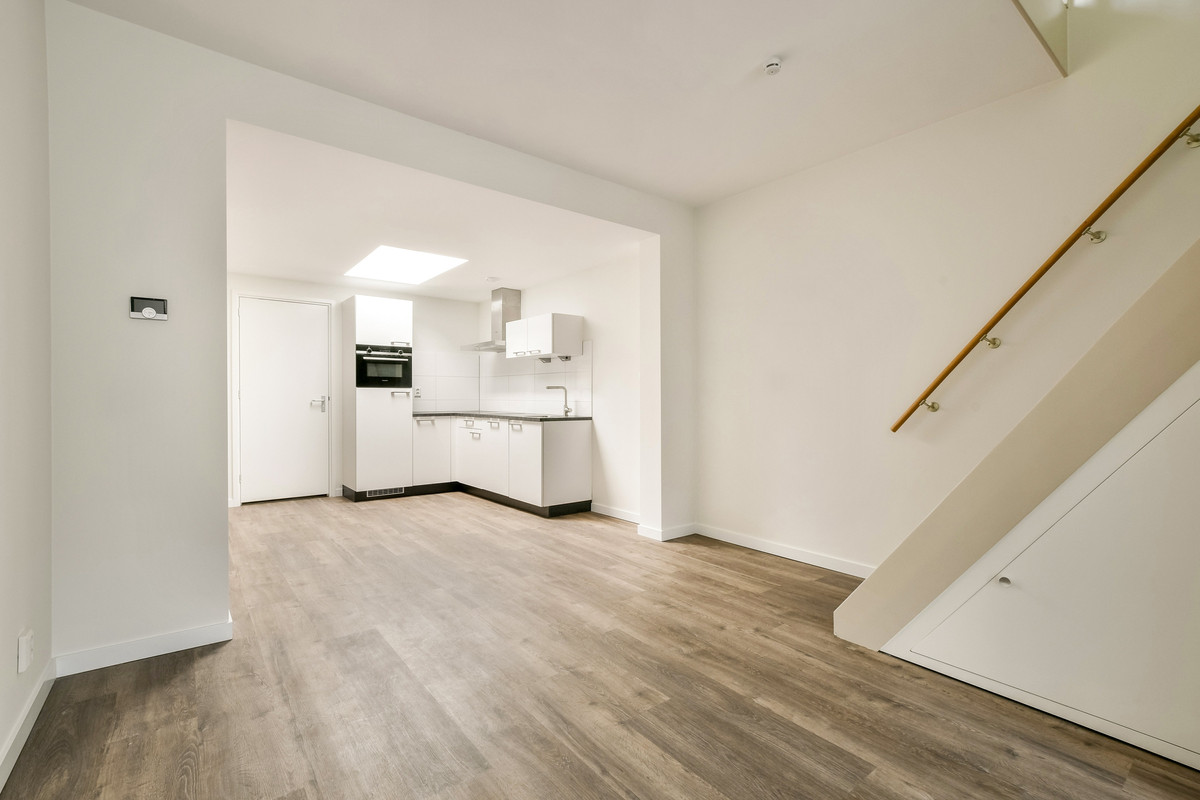Tussenwoning te koop: Herenstraat 27, Leiden