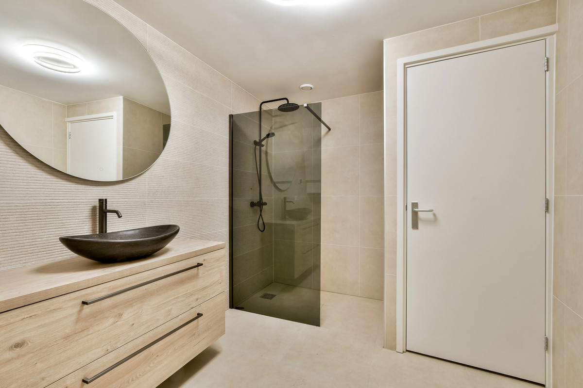 Tussenwoning te koop: Herenstraat 27, Leiden