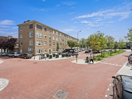 Medemblikstraat 256