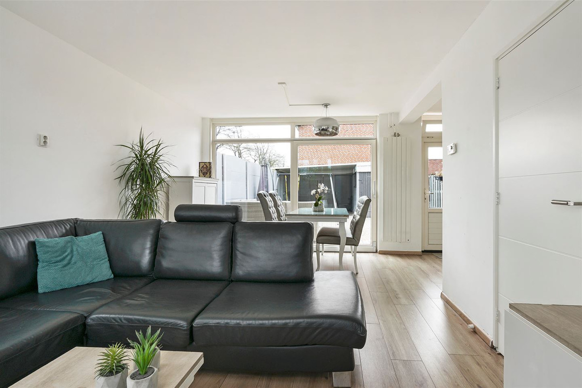 Hoekwoning te koop: De Coubertinlaan 41, Waalwijk