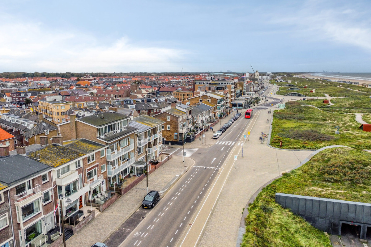 Tussenwoning te koop: Boulevard 49, Katwijk (Zh)