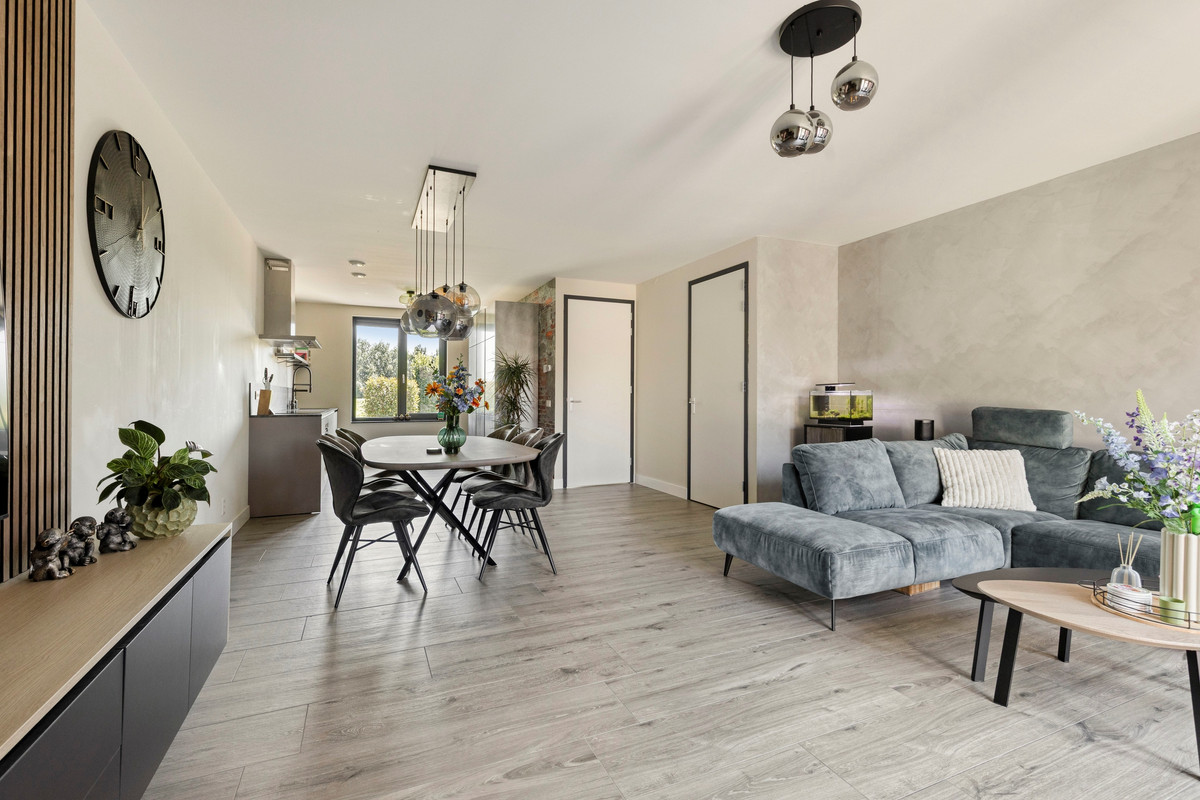Tussenwoning te koop: Cissenlaan 7, Vinkel
