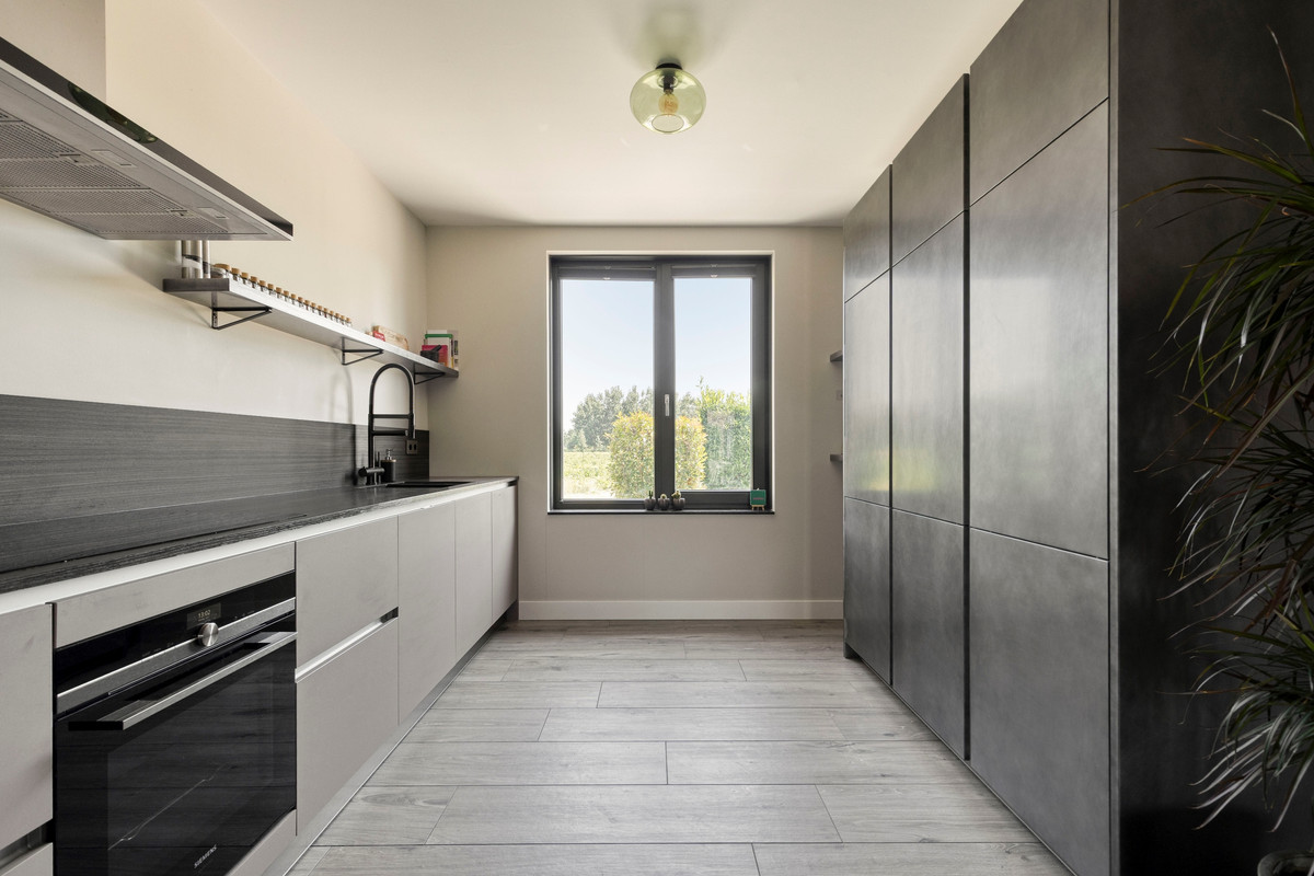 Tussenwoning te koop: Cissenlaan 7, Vinkel