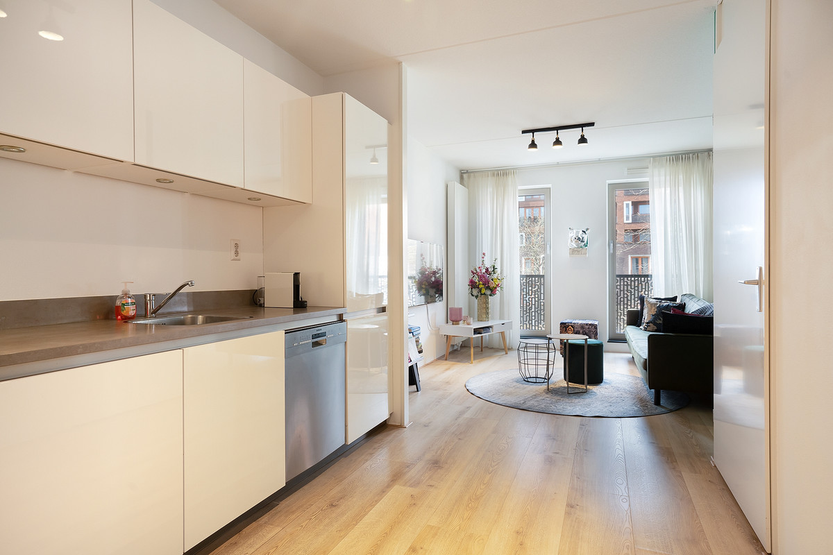 Appartement te huur: Leeuwendalersweg 755, Amsterdam