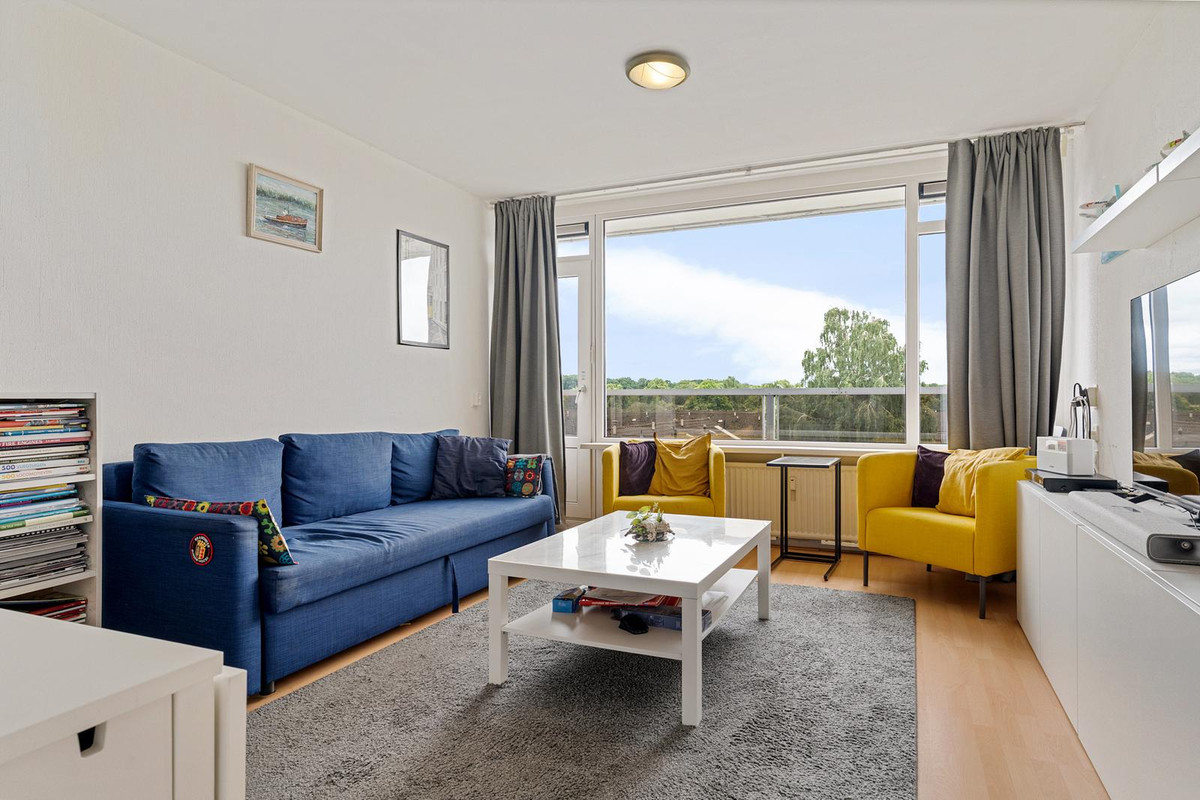 Appartement te koop: Broekheurne-ring 629, Enschede