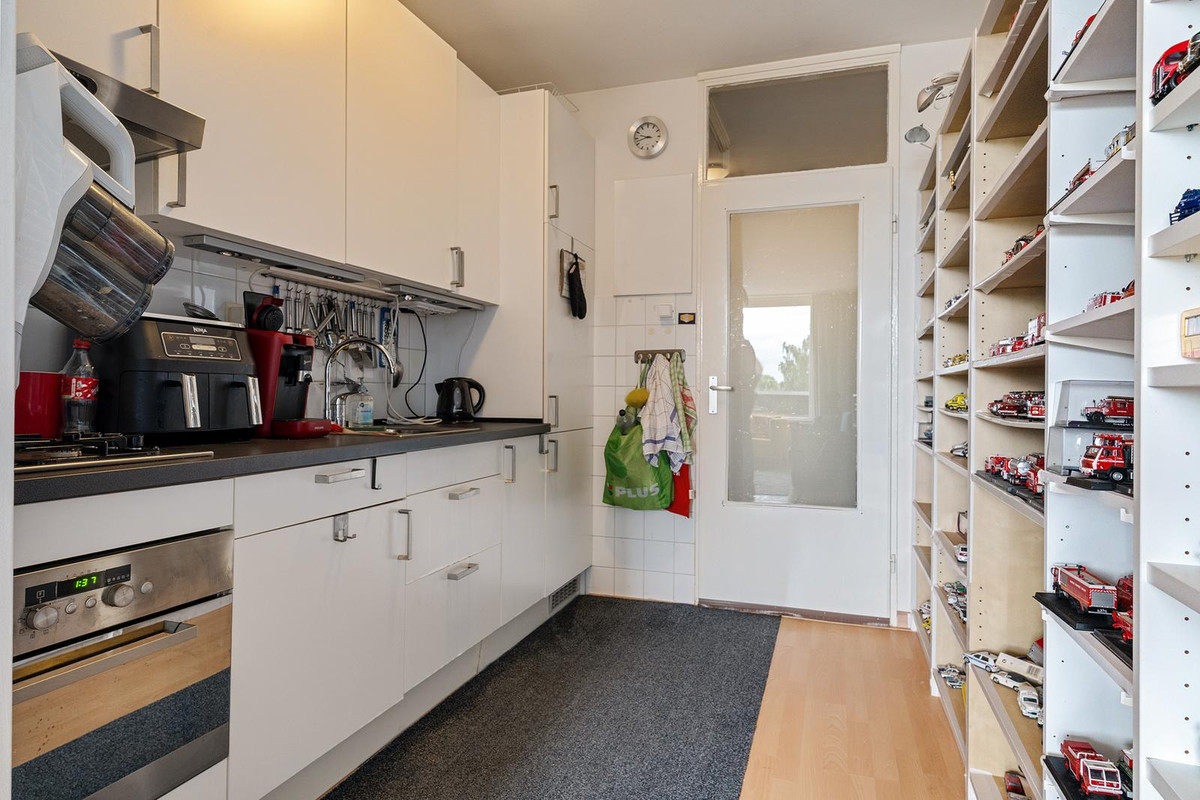 Appartement te koop: Broekheurne-ring 629, Enschede