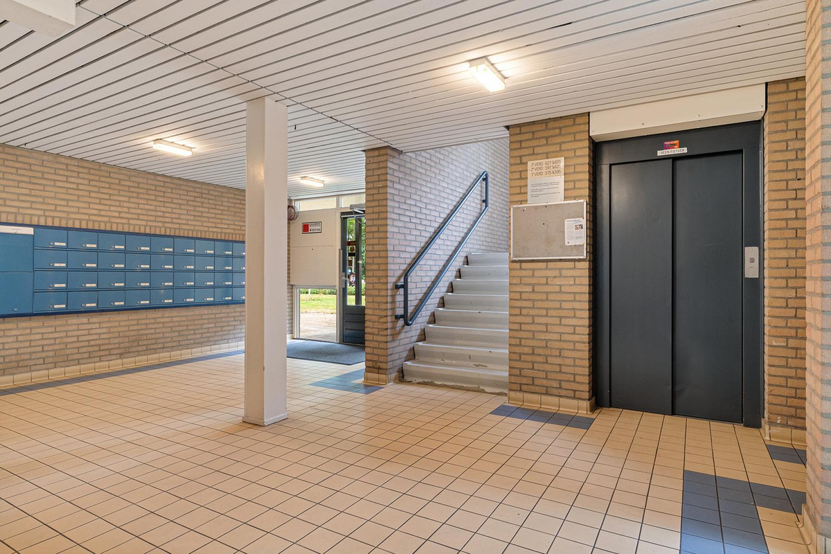 Appartement te koop: Broekheurne-ring 629, Enschede