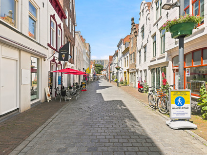 Walstraat 18