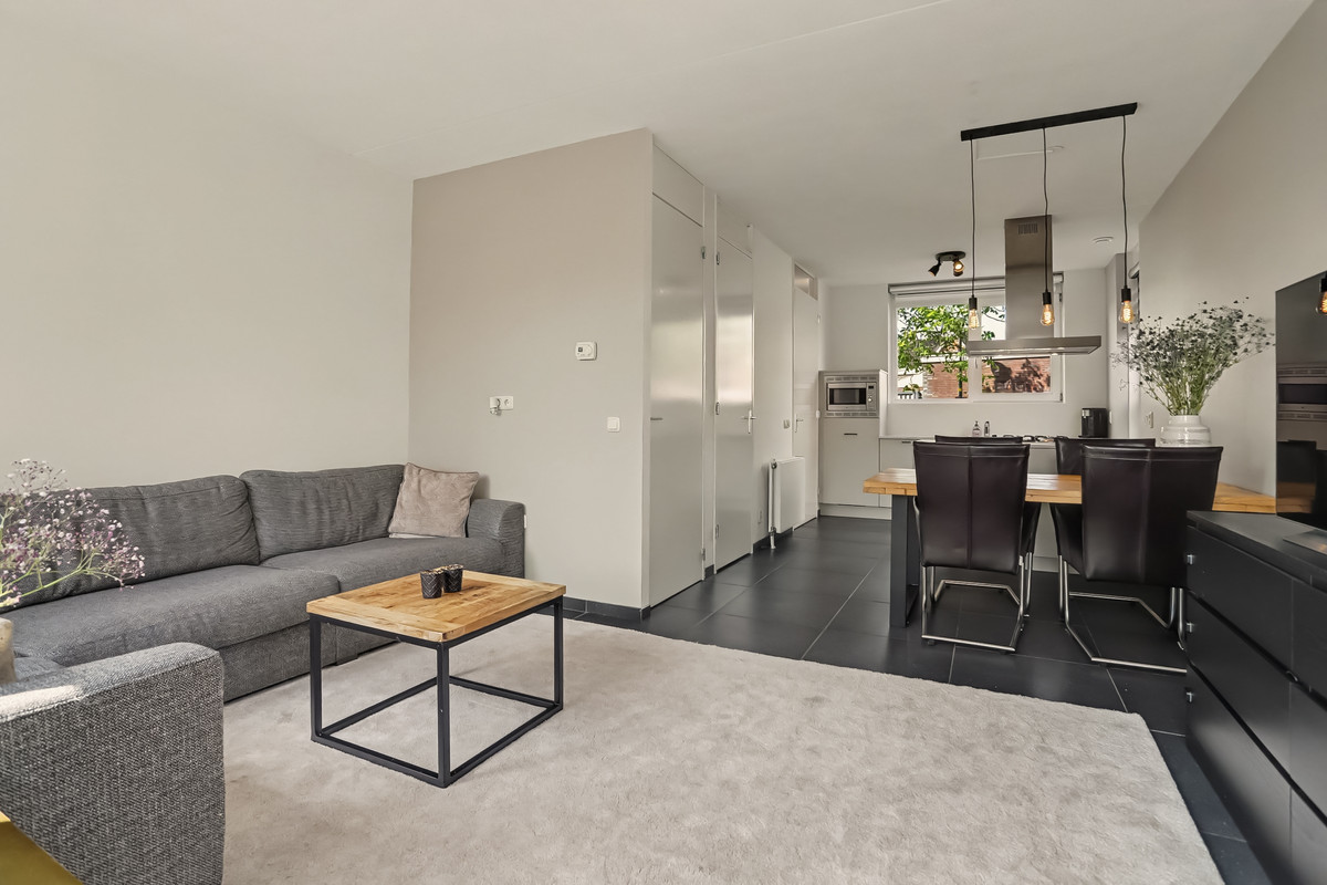 Hoekwoning te koop: Laar 25, Bladel