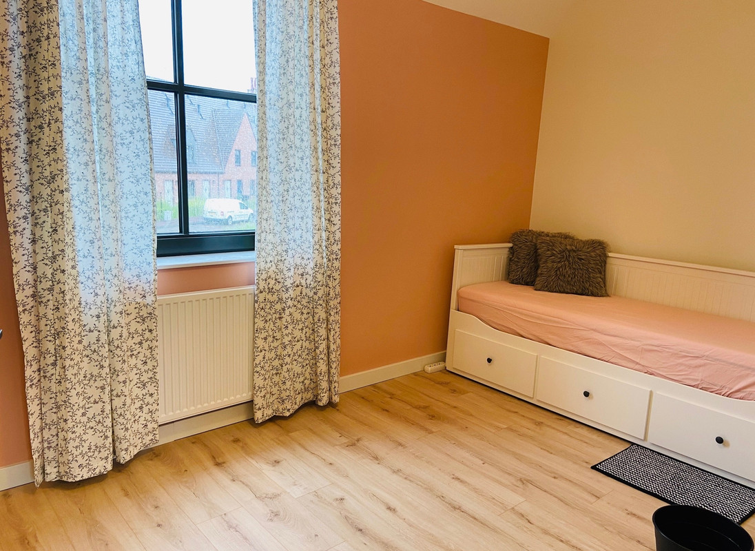 Tussenwoning te huur: Thomas Morelaan 90, Hoofddorp