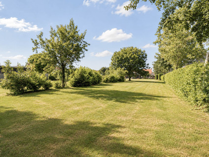 Dorpsweg 11