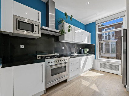 Blois van Treslongstraat 4