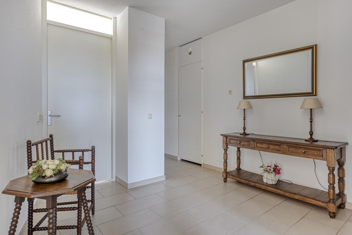 Appartement te koop: 't Lindeke 12, Halsteren