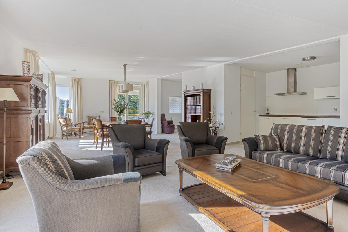 Appartement te koop: 't Lindeke 12, Halsteren