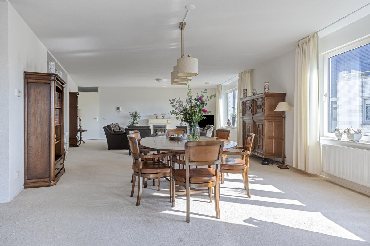 Appartement te koop: 't Lindeke 12, Halsteren