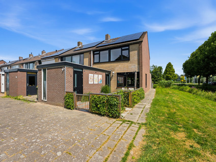 Gerard Dousingel 31