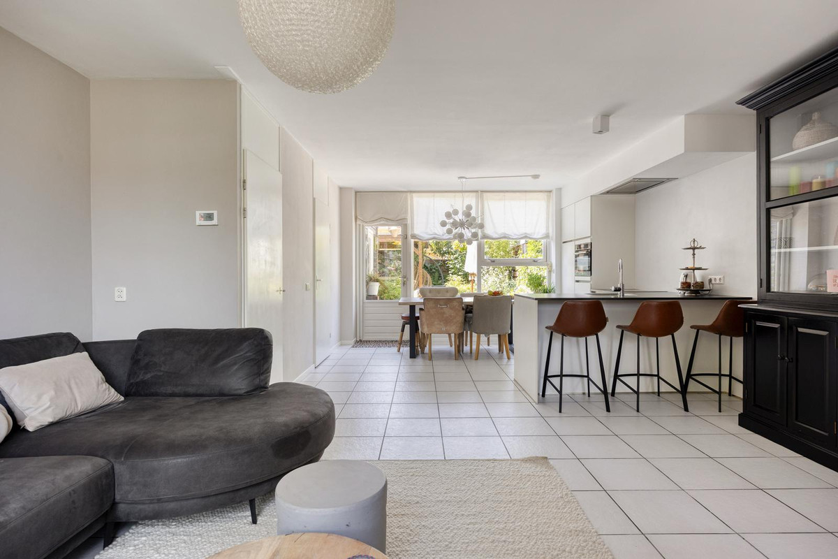 Hoekwoning te koop: Kersentuin 11, Heerjansdam