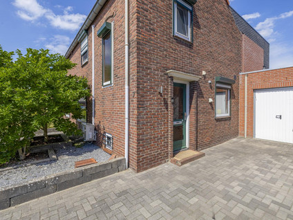 Dwarsstraat 7