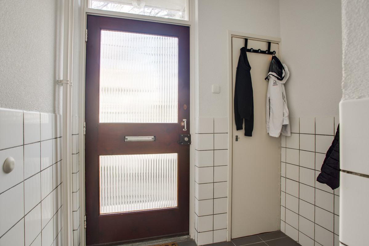 Hoekwoning te koop: Jan Keldermansstraat 2, Leiden