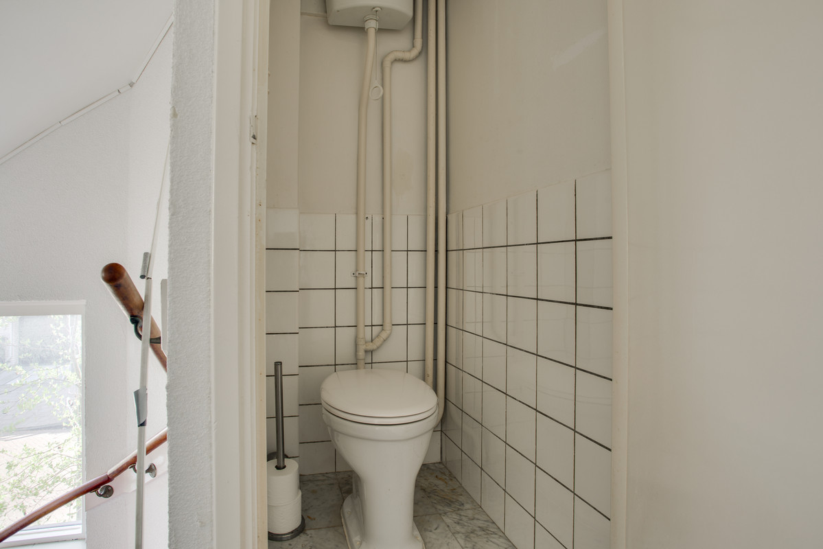 Hoekwoning te koop: Jan Keldermansstraat 2, Leiden