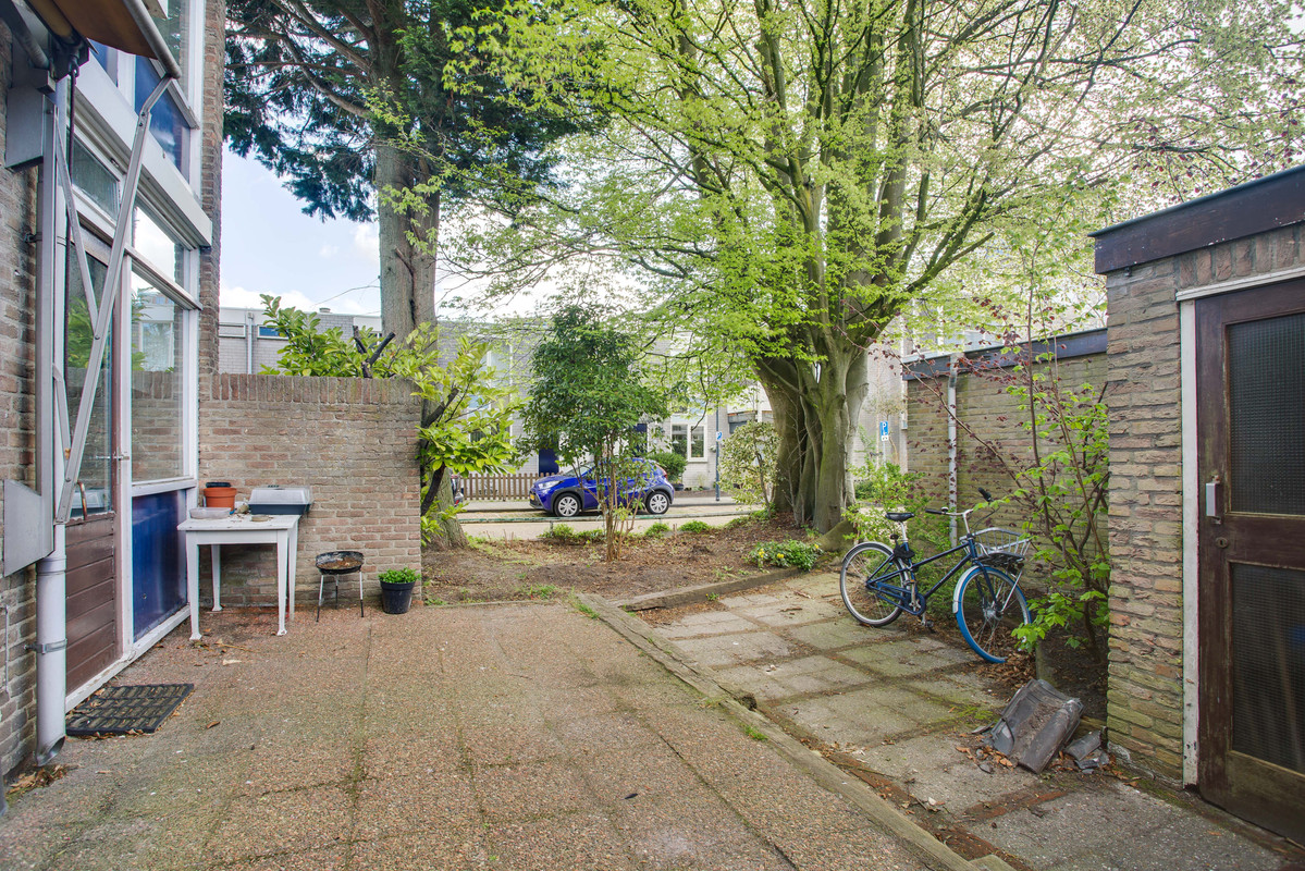 Hoekwoning te koop: Jan Keldermansstraat 2, Leiden