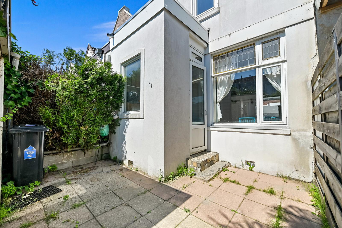 Tussenwoning te koop: Zwijndrechtsestraat 35, Rotterdam