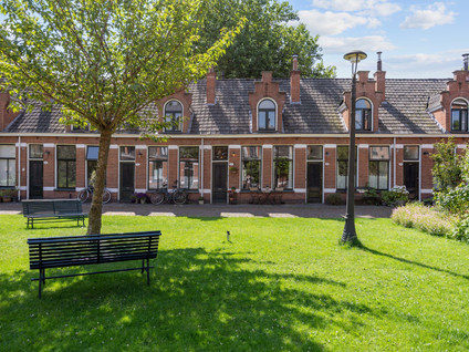 Petrus Campersingel 51