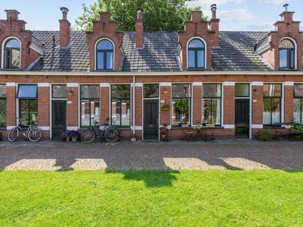 Petrus Campersingel 51