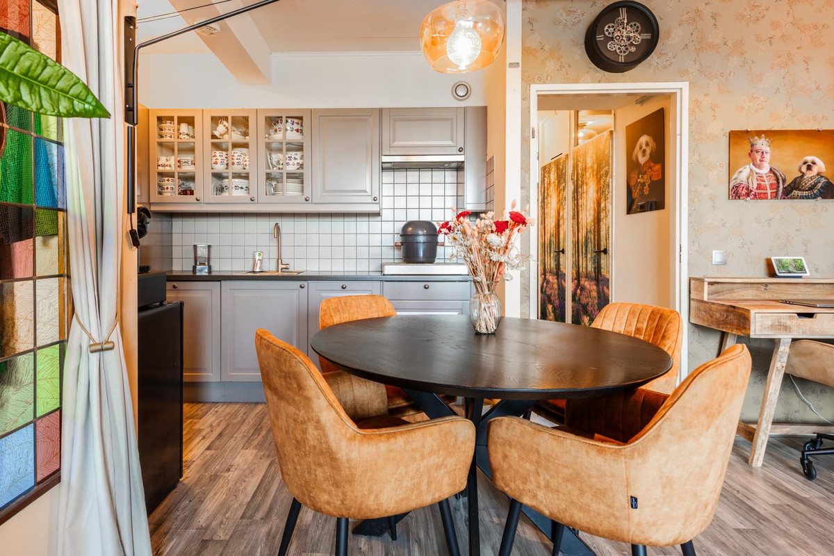 Appartement te koop: Lange Hilleweg 372, Rotterdam