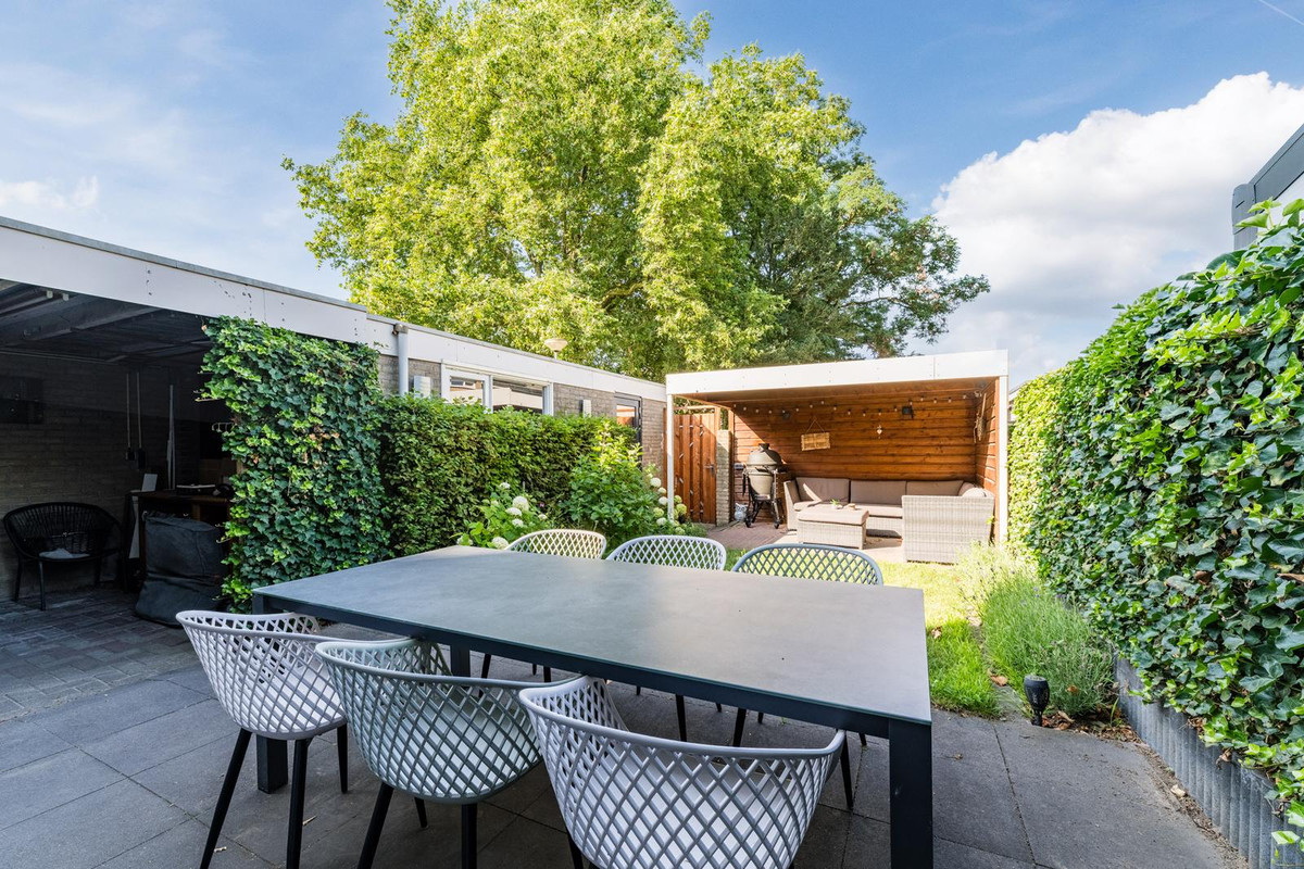 Hoekwoning te koop: Lijsterbeslaan 10, Oisterwijk