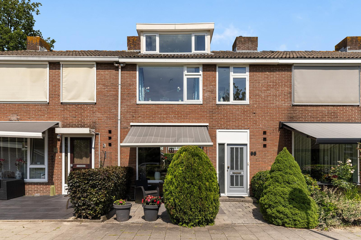 Tussenwoning te koop: Europalaan 96, Nieuwerkerk A/D Ijssel