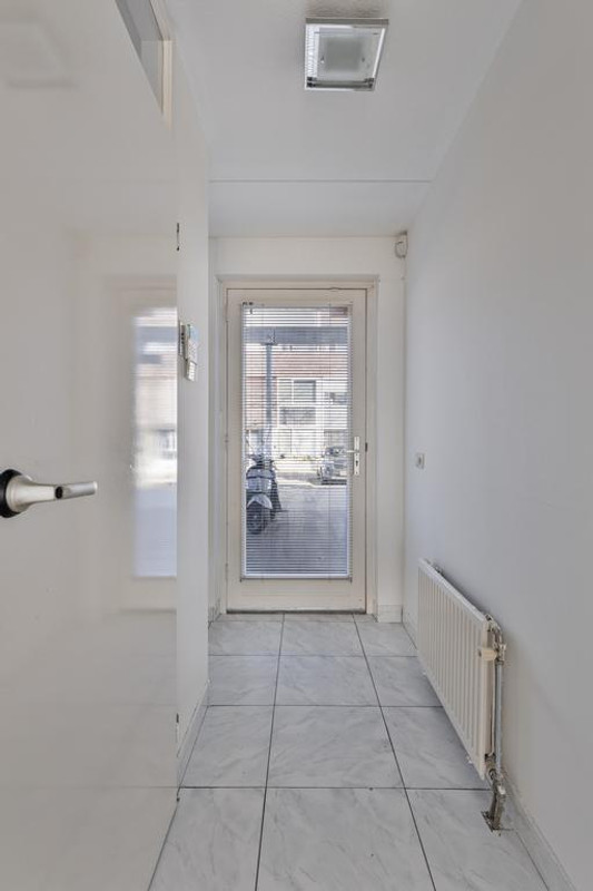 Tussenwoning te huur: Knokkestraat 22, Amsterdam